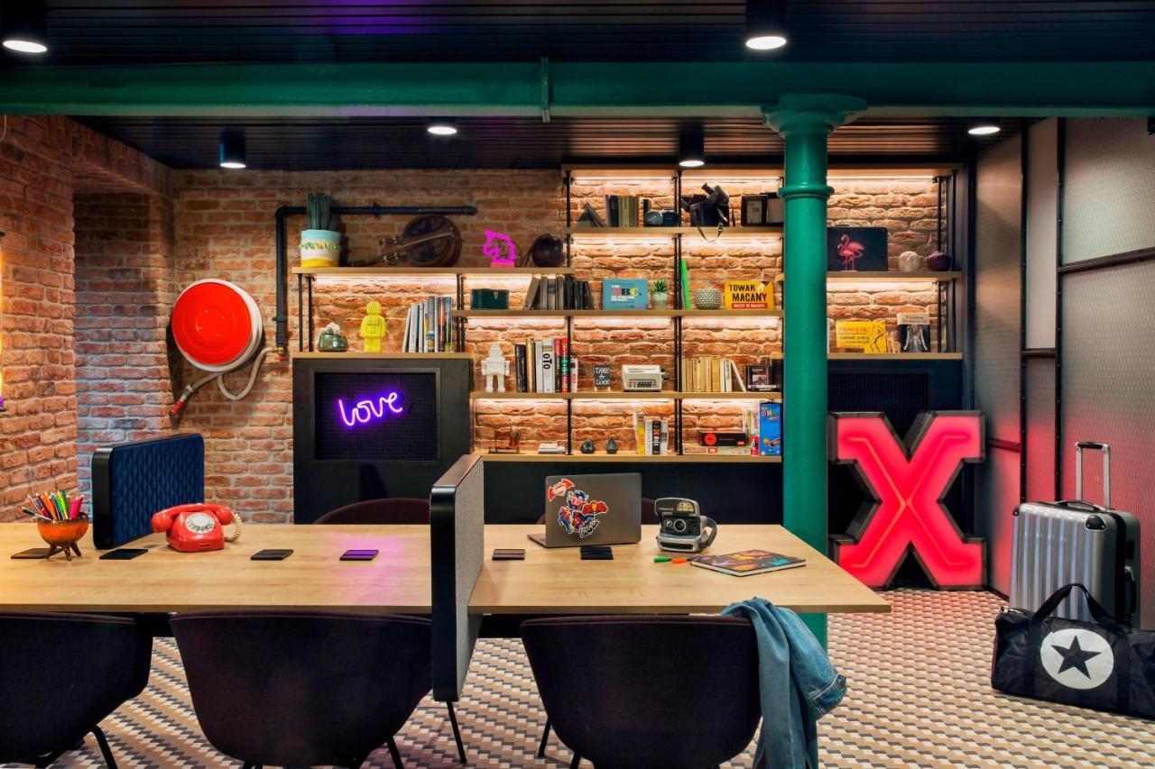 Отель Moxy Warsaw Praga Экстерьер фото